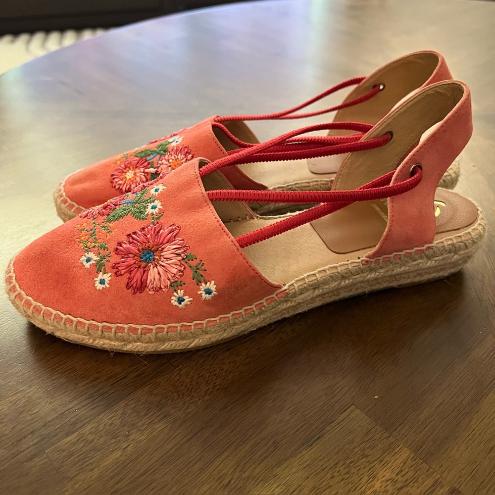 Kanna Elissa Floral Embroidered Coral Espadrille Wedge Sandals Size 9-9.5 (40) - Picture 9 of 15